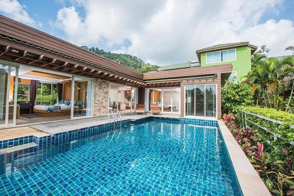 Phuket Jungle Experience Resort Karon Exterior foto